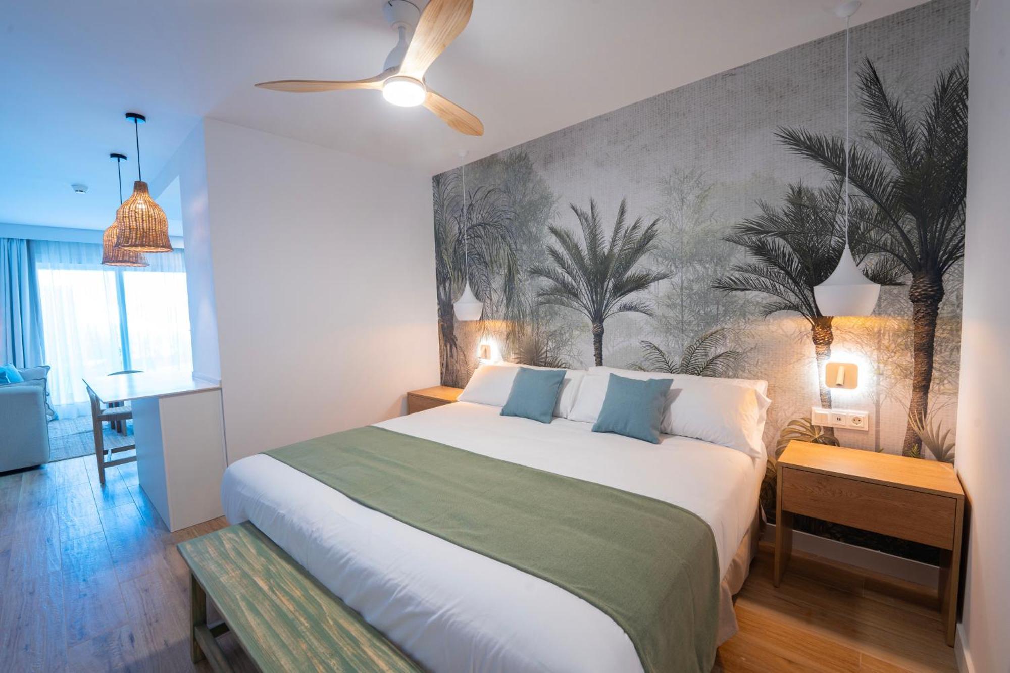 Punta Candor Suites Rota Exteriér fotografie